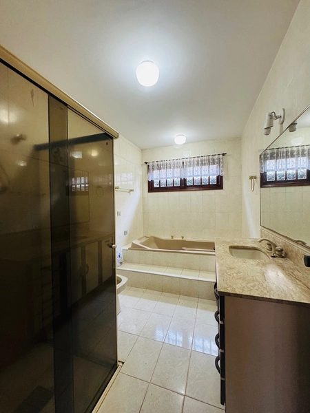 Casa de 3 Dormitórios e Piscina na Vila Brasília em São Carlos/SP,: 39ª foto da galeria de imagens do imóvel