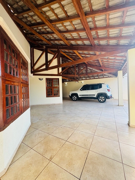 Casa de 3 Dormitórios e Piscina na Vila Brasília em São Carlos/SP,: 13ª foto da galeria de imagens do imóvel