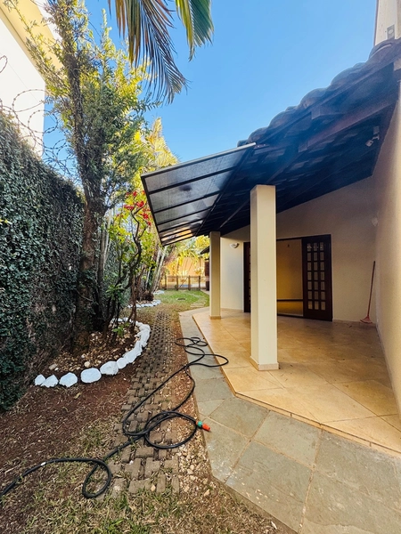 Casa de 3 Dormitórios e Piscina na Vila Brasília em São Carlos/SP,: 12ª foto da galeria de imagens do imóvel