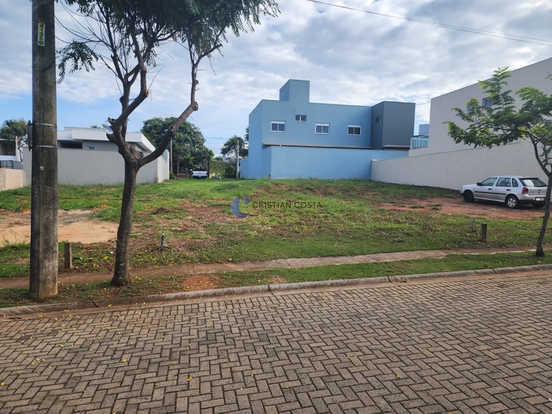 Terreno 250 m² no condomínio Reserva Aquarela em São Carlos/SP: 1ª foto da galeria de imagens do imóvel