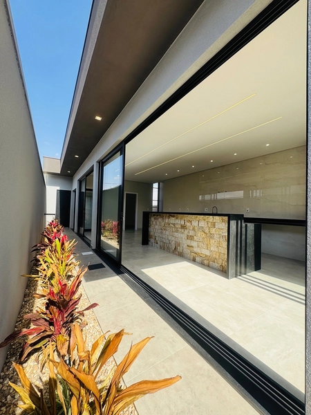 Casa de 3 Dormitórios e Piscina no Condomínio Faber IV em São Carlos/SP.: 32ª foto da galeria de imagens do imóvel