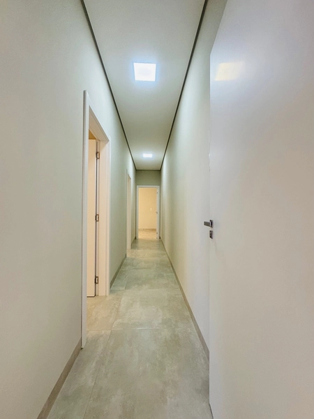 Casa de 3 Dormitórios e Piscina no Condomínio Faber IV em São Carlos/SP.: 6ª foto da galeria de imagens do imóvel