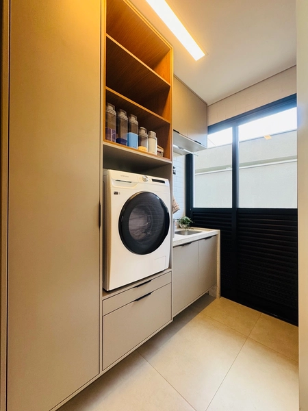 Sobrado Mobiliado e decorado de 4 Suítes no Residencial Damha IV em São Carlos/SP. : 30ª foto da galeria de imagens do imóvel