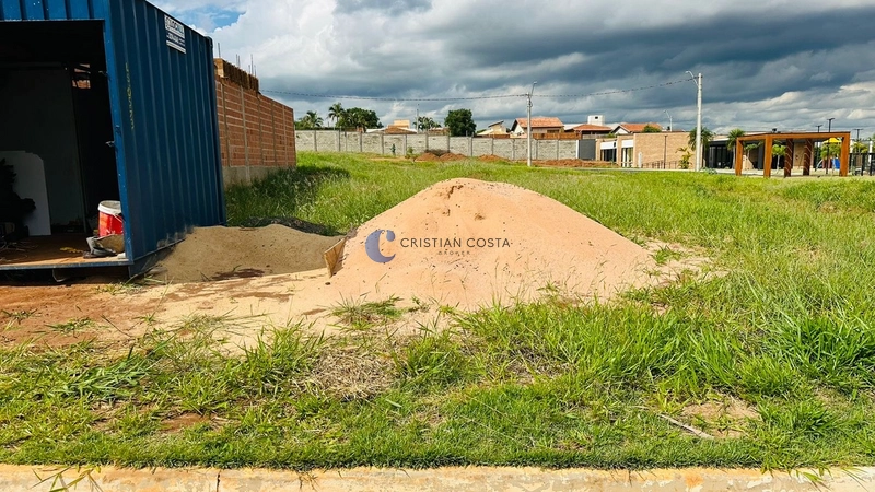 Terreno de 300m² no Condomínio Monte das Araucárias em São Carlos/SP;: 3ª foto da galeria de imagens do imóvel