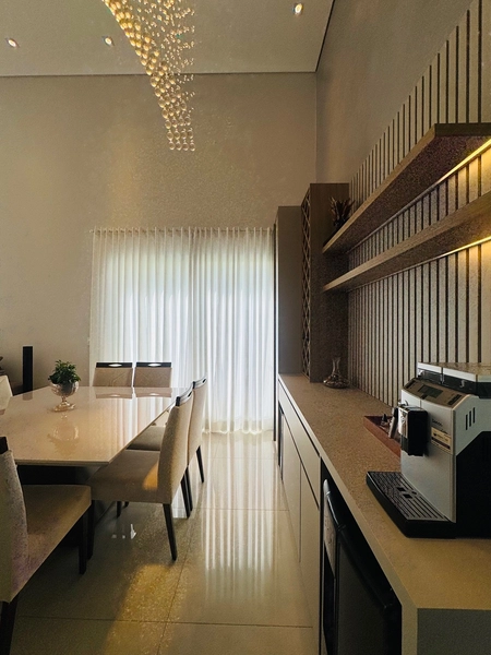 Casa de 3 suítes e Jacuzzi no Condomínio Quebec em São Carlos/SP.: 8ª foto da galeria de imagens do imóvel