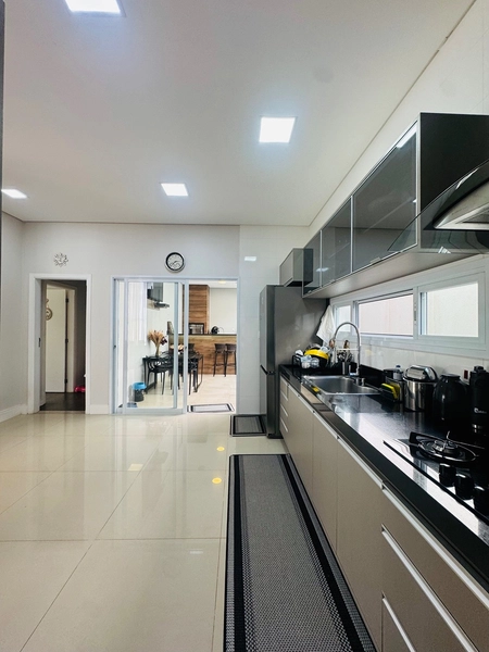 Casa de 3 suítes e Jacuzzi no Condomínio Quebec em São Carlos/SP.: 14ª foto da galeria de imagens do imóvel