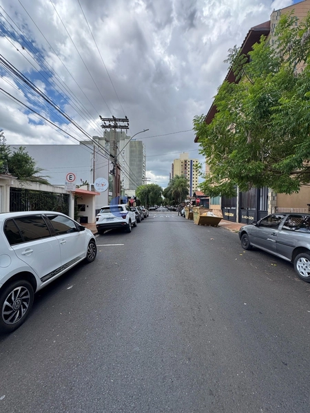 Terreno comercial e residencial de 402m² no Centro de São Carlos/SP.: 2ª foto da galeria de imagens do imóvel