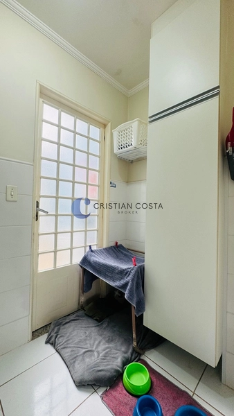 Sobrado com 3 dormitórios no bairro Planalto Paraíso em São Carlos/SP.: 11ª foto da galeria de imagens do imóvel