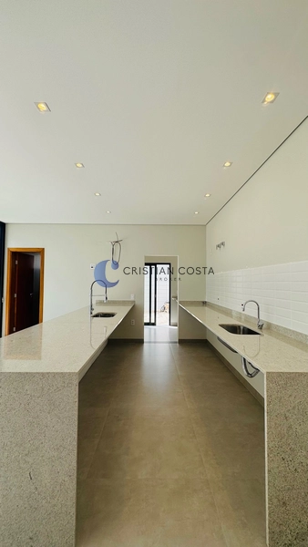 Sobrado de 4 suítes no Residencial Faber III em São Carlos/SP.: 8ª foto da galeria de imagens do imóvel