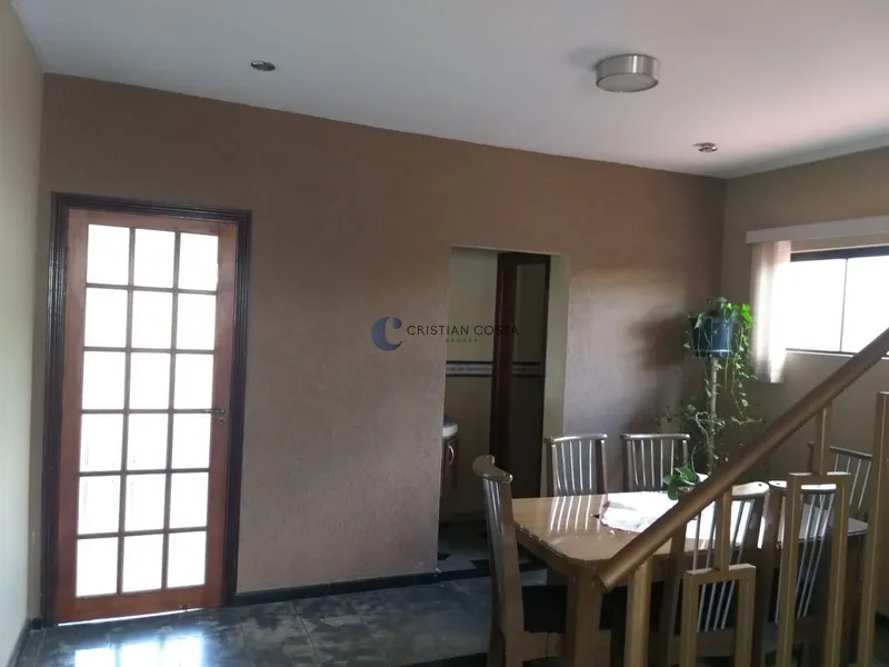 SOBRADO COM 3 DORMITÓRIOS NO JARDIM ACAPULCO EM SÃO CARLOS/SP: 11ª foto da galeria de imagens do imóvel