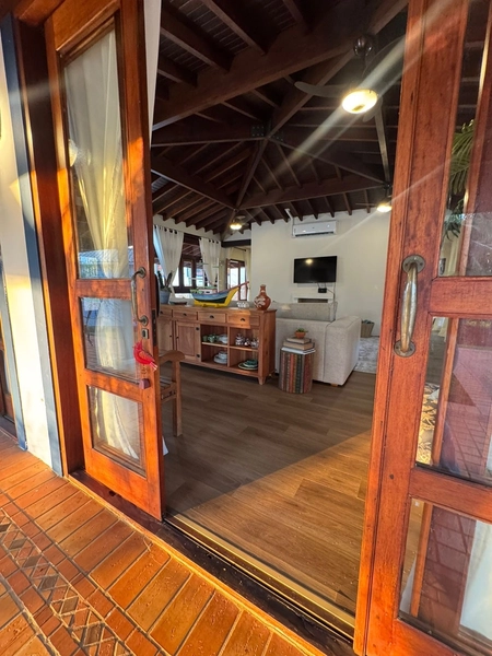 Casa de 4 Dormitórios na Represa do Condomínio Vivenda do Broa em Itirapina/SP.: 10ª foto da galeria de imagens do imóvel