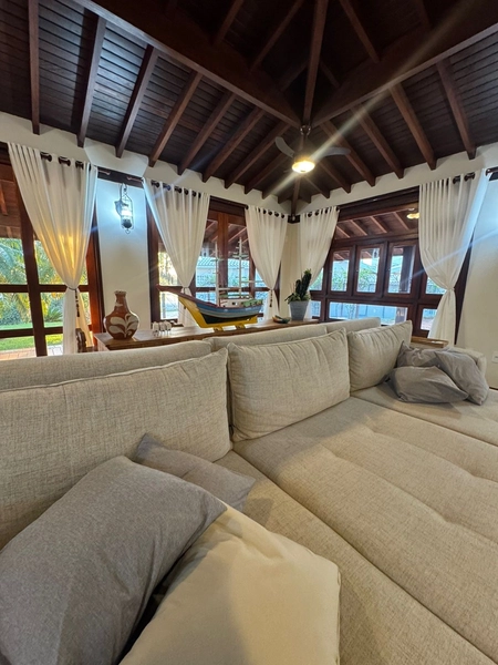 Casa de 4 Dormitórios na Represa do Condomínio Vivenda do Broa em Itirapina/SP.: 20ª foto da galeria de imagens do imóvel