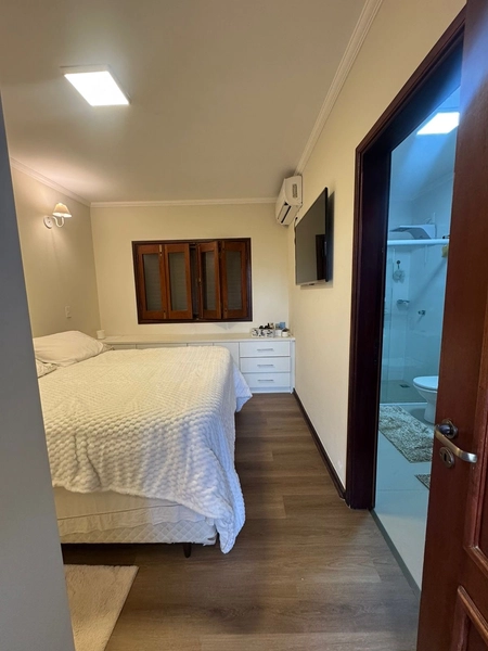 Casa de 4 Dormitórios na Represa do Condomínio Vivenda do Broa em Itirapina/SP.: 14ª foto da galeria de imagens do imóvel