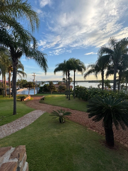 Casa de 4 Dormitórios na Represa do Condomínio Vivenda do Broa em Itirapina/SP.: 4ª foto da galeria de imagens do imóvel