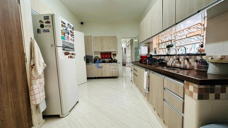 Casa de 5 dormitórios no Jardim Macarengo em São Carlos/SP.: 16ª foto da galeria de imagens do imóvel