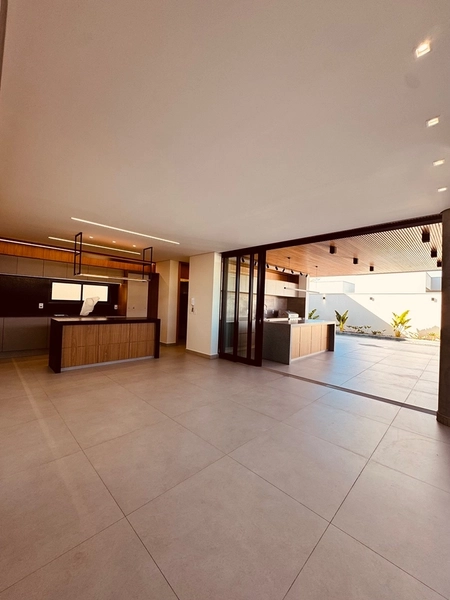 Casa nova de 3 Suítes e Piscina no Condomínio Faber IV no Parque Faber em São Carlos/SP.: 12ª foto da galeria de imagens do imóvel