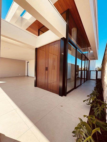 Casa nova de 3 Suítes e Piscina no Condomínio Faber IV no Parque Faber em São Carlos/SP.: 2ª foto da galeria de imagens do imóvel