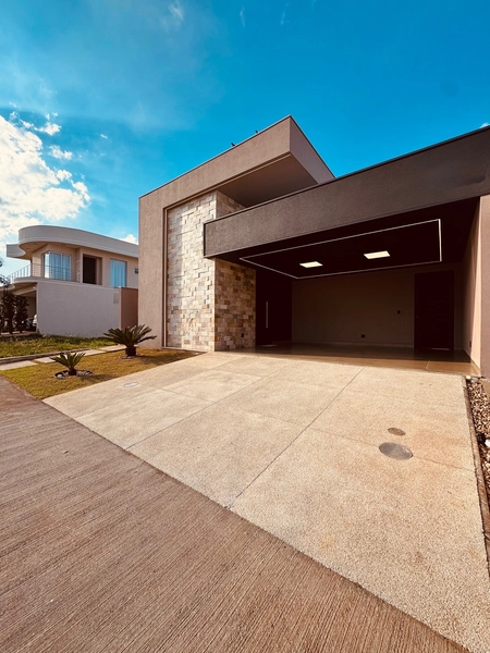 Casa nova de 3 Dormitórios, Piscina, Escritório no Parque Faber no Residencial Faber IV em São Carlos/SP.: 2ª foto da galeria de imagens do imóvel
