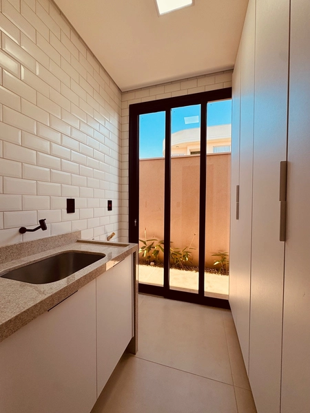 Casa nova de 3 Dormitórios, Piscina, Escritório no Parque Faber no Residencial Faber IV em São Carlos/SP.: 7ª foto da galeria de imagens do imóvel