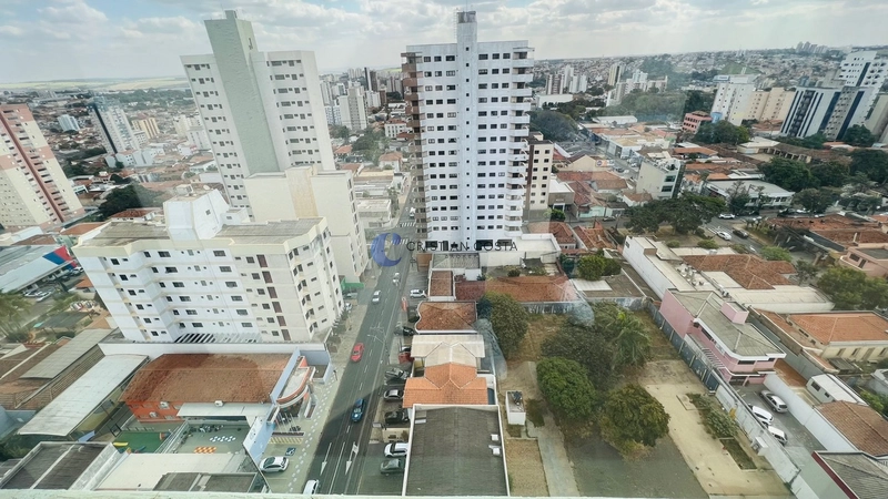 Cobertura de 3 suítes e piscina no centro de São Carlos/SP: 8ª foto da galeria de imagens do imóvel