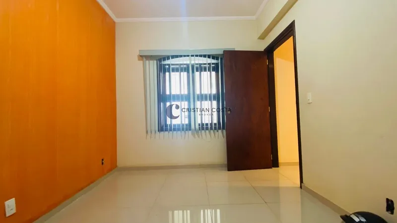 Sobrado de 3 dorm. no Núcleo Res. Silvio Vilari em São Carlos/SP: 5ª foto da galeria de imagens do imóvel