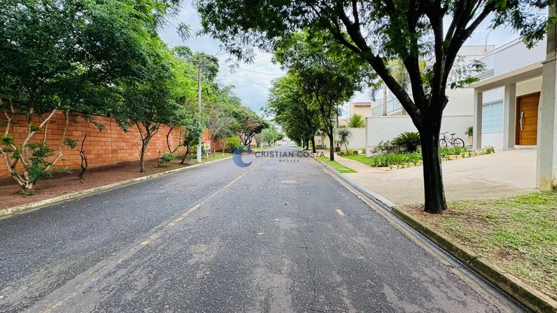 Terreno de 250m² no Condomínio Bosque São Carlos/SP.: 3ª foto da galeria de imagens do imóvel