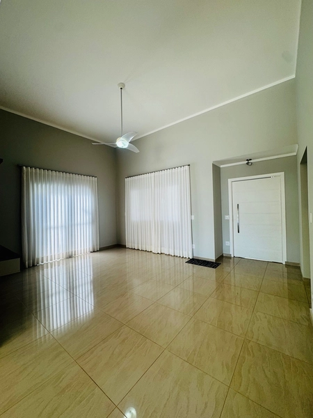 Casa de 3 suítes no condomínio Swiss Park em São Carlos/SP.: 3ª foto da galeria de imagens do imóvel