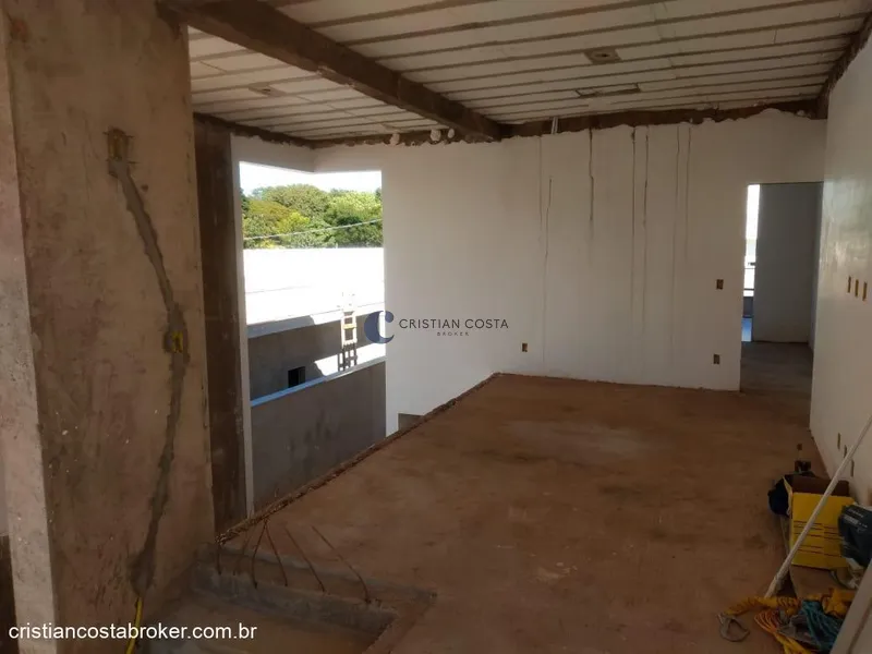 SOBRADO COM 4 SUÍTES E PISCINA NO RESIDENCIAL DAMHA 3 EM SÃO CARLOS/SP: 12ª foto da galeria de imagens do imóvel