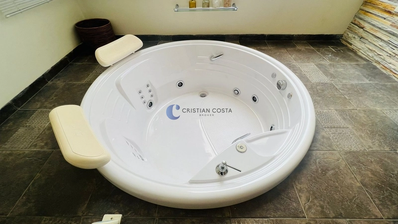 Sobrado de 5 dormitórios e piscina no cond. Damha 1 em São Carlos/SP: 32ª foto da galeria de imagens do imóvel