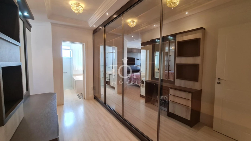 APARTAMENTO FRENTE AVENIDA ALTO PADRAO MEIA PRAIA: 12ª foto da galeria de imagens do imóvel