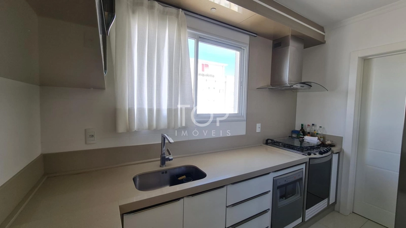 APARTAMENTO FRENTE AVENIDA ALTO PADRAO MEIA PRAIA: 8ª foto da galeria de imagens do imóvel