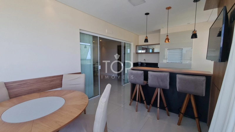 APARTAMENTO FRENTE AVENIDA ALTO PADRAO MEIA PRAIA: 20ª foto da galeria de imagens do imóvel