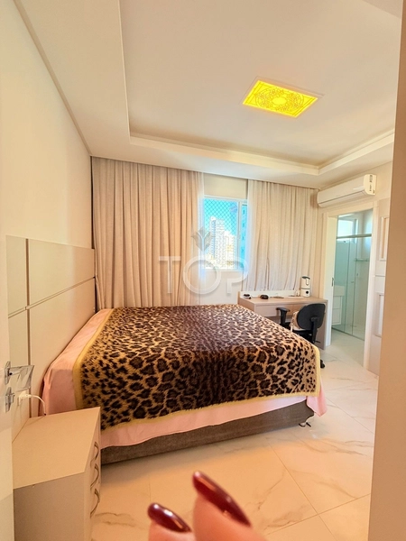 APARTAMENTO MOBILIADO EM MEIA PRAIA (ITAPEMA 4 SUITES): 8ª foto da galeria de imagens do imóvel