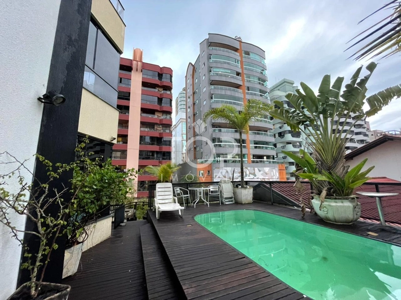 APARTAMENTO COM TERRAÇO EM MEIA PRAIA: 8ª foto da galeria de imagens do imóvel