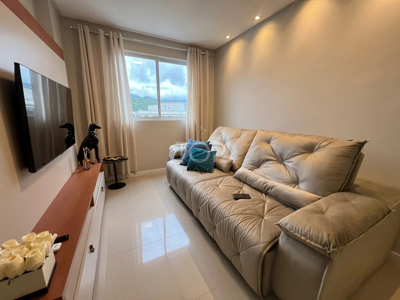 APARTAMENTO PRONTO EM MEIA PRAIA: 3ª foto da galeria de imagens do imóvel