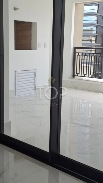 APARTAMENTO PRONTO DE ALTO PADRAO COM VISTA PARA O MAR EM MEIA PRAIA: 5ª foto da galeria de imagens do imóvel