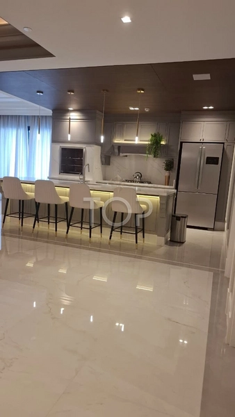APARTAMENTO PRONTO DE ALTO PADRAO COM VISTA PARA O MAR EM MEIA PRAIA: 35ª foto da galeria de imagens do imóvel