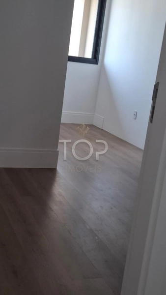 APARTAMENTO PRONTO DE ALTO PADRAO COM VISTA PARA O MAR EM MEIA PRAIA: 17ª foto da galeria de imagens do imóvel