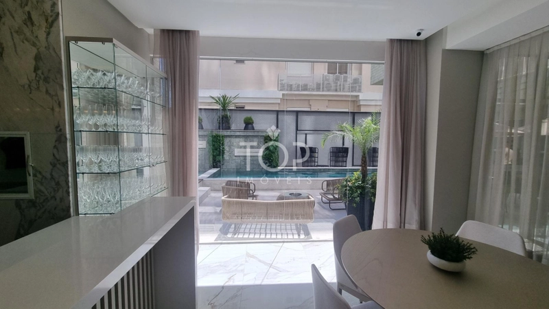 APARTAMENTO EM MEIA PRAIA: 10ª foto da galeria de imagens do imóvel