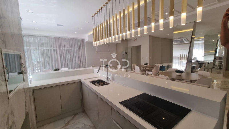 APARTAMENTO EM MEIA PRAIA: 38ª foto da galeria de imagens do imóvel