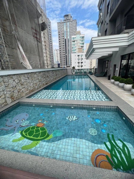 4 SUITES BEM LOCALIZADO MEIA PRAIA: 47ª foto da galeria de imagens do imóvel