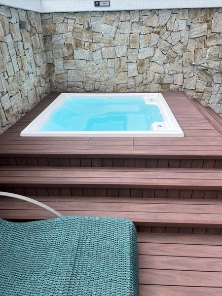 4 SUITES BEM LOCALIZADO MEIA PRAIA: 32ª foto da galeria de imagens do imóvel