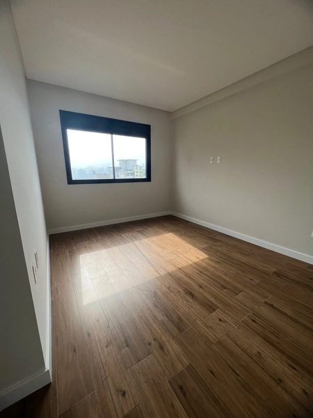 4 SUITES BEM LOCALIZADO MEIA PRAIA: 24ª foto da galeria de imagens do imóvel