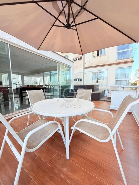Linda casa mobiliada a 250m do mar em Perequê: 13ª foto da galeria de imagens do imóvel