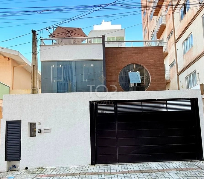 Linda casa mobiliada a 250m do mar em Perequê: 35ª foto da galeria de imagens do imóvel