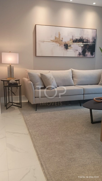 APARTAMENTO FINAMENTE MOBILIADO EM MEIA PRAIA: 2ª foto da galeria de imagens do imóvel