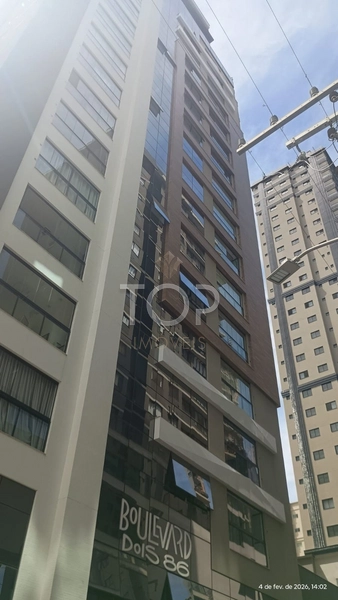 APARTAMENTO FINAMENTE MOBILIADO EM MEIA PRAIA: 1ª foto da galeria de imagens do imóvel