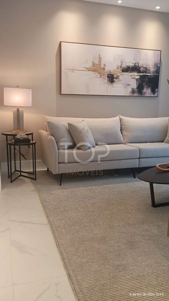APARTAMENTO FINAMENTE MOBILIADO EM MEIA PRAIA: 3ª foto da galeria de imagens do imóvel