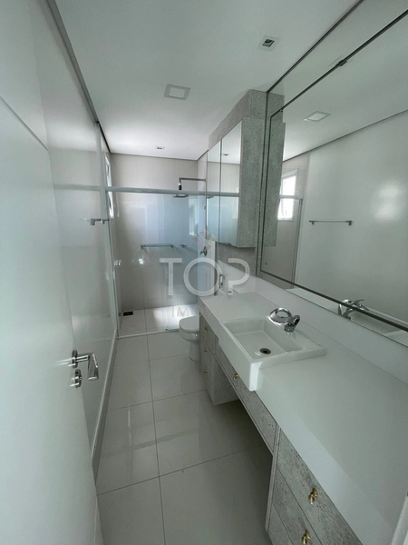 Duplex - Balneário Camboriú: 15ª foto da galeria de imagens do imóvel