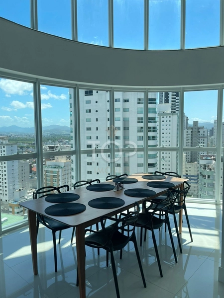 Duplex - Balneário Camboriú: 1ª foto da galeria de imagens do imóvel